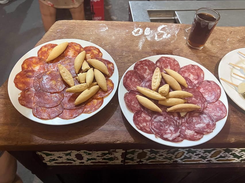 Malaga: Wine and Tapas Tour with Tastings and Drinks - What the $86 price gets you