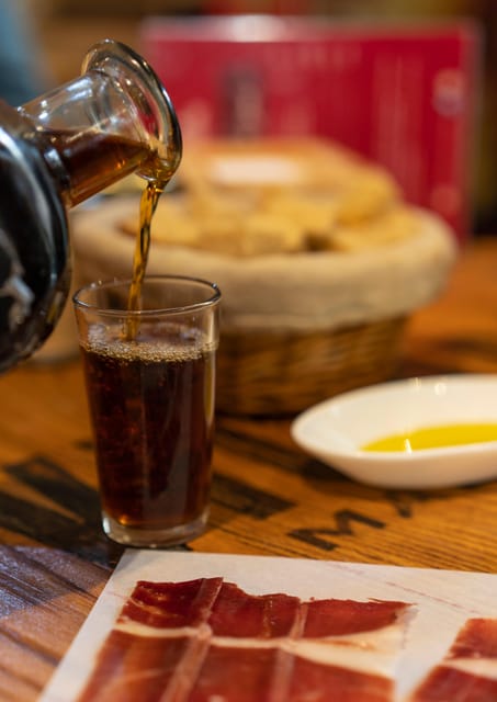 Málaga: Wine & Tapas Tour - Key points to know before booking