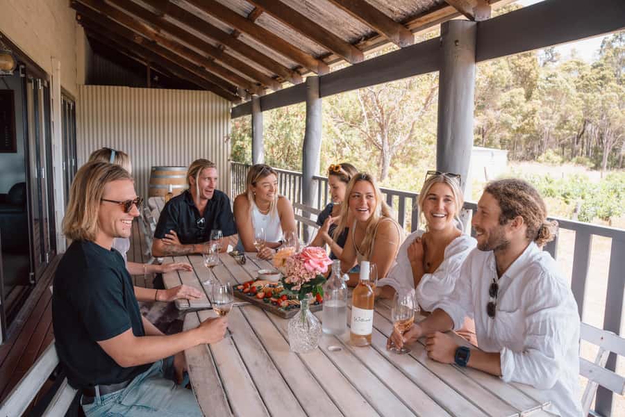 Margaret River: Boutique Wine Tour w. Blind Tasting + Lunch - Key points at a glance