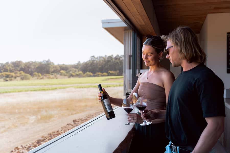 Margaret River: Boutique Wine Tour w. Blind Tasting + Lunch - Who will enjoy this Margaret River tour