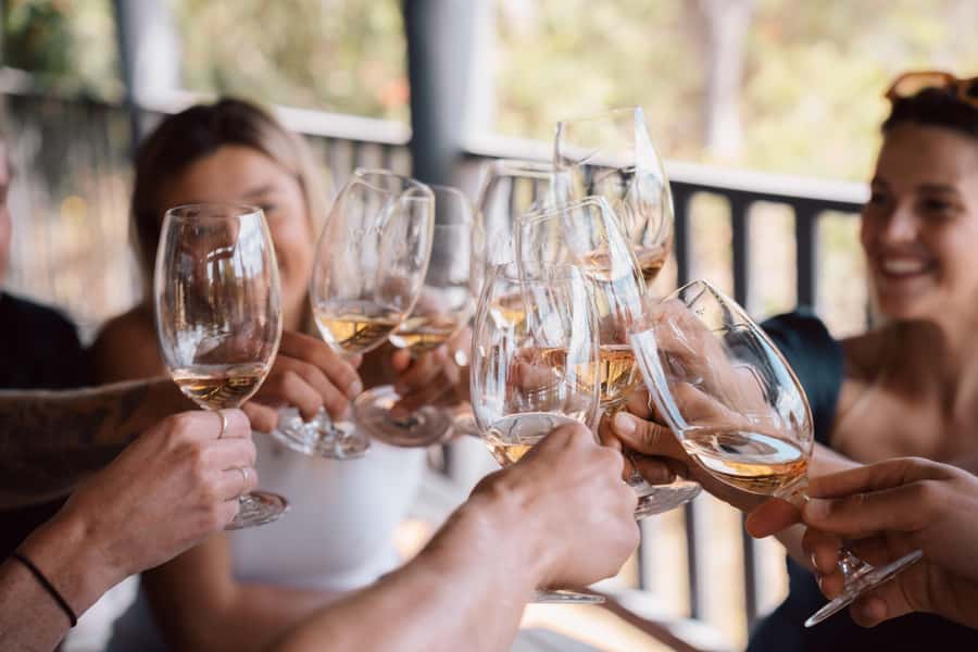 Margaret River: Boutique Wine Tour w. Blind Tasting + Lunch - Starting with chocolate, coffee and Margaret River views