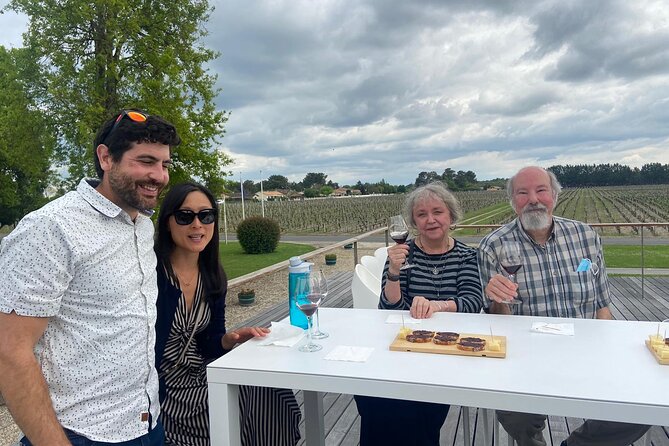 Medoc Afternoon Wine Tour - 2 Wineries, tastings & delicacies - The guides can shape the whole afternoon