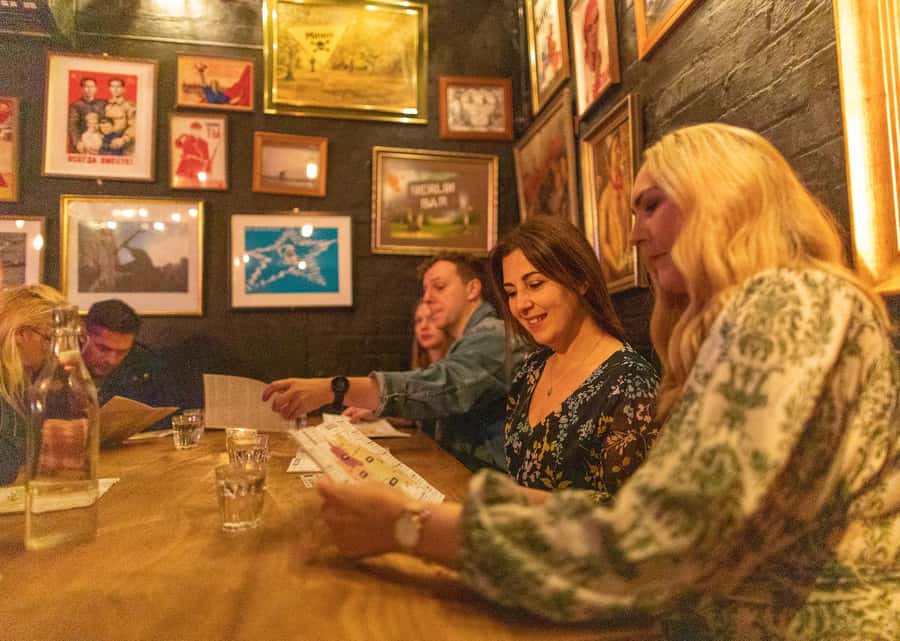 Melbourne: Hidden Bar and Cocktail Tour - What the evening feels like from start to finish