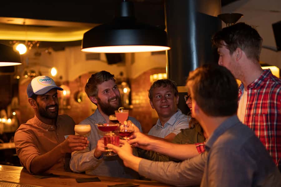 Melbourne: Local Laneway Bars and Their Stories - Why Melbourne’s laneways make a good bar tour