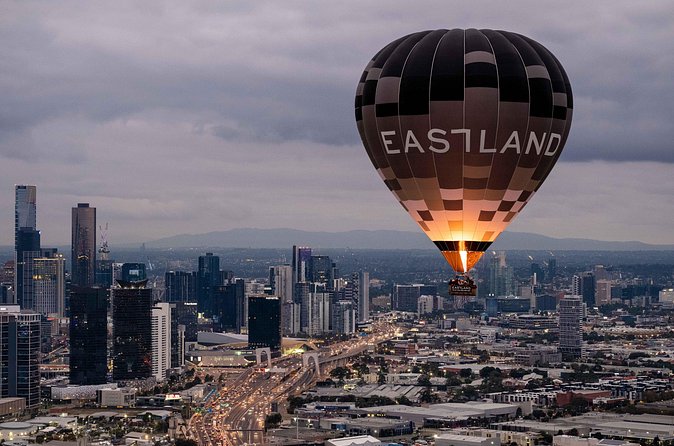 Melbourne sunrise balloon flight & champagne breakfast - Breakfast at Sofitel Melbourne on Collins