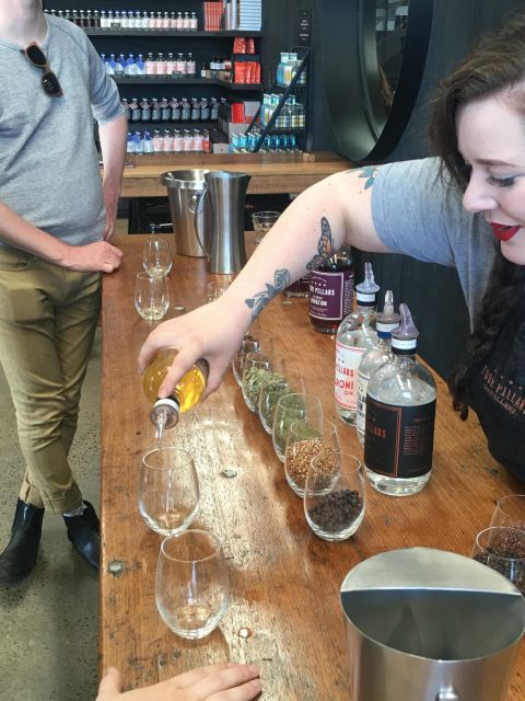 Melbourne: Yarra Valley Wine, Cider, Gin, Beer, & Choc Tour - What the day is really like on the bus