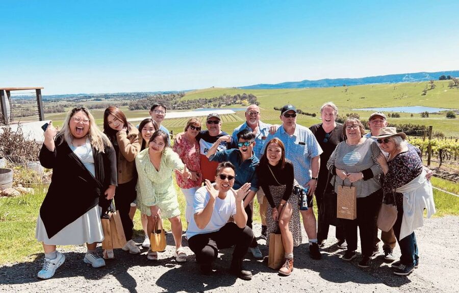 Melbourne: Yarra Valley Wine Tour + Lunch & Gin/Beer Option - How much wine will you actually taste?