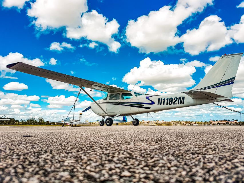 Miami Beach: Private Luxury Airplane Tour with Champagne - Why the small group makes a difference
