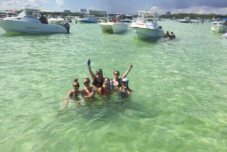 Miami: Guided Boat Tour with Champagne - Captains shape the experience