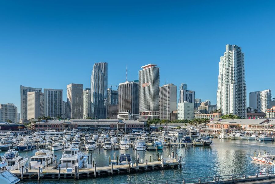Miami: Private Yacht Cruise with Champagne - Who will get the most from this cruise