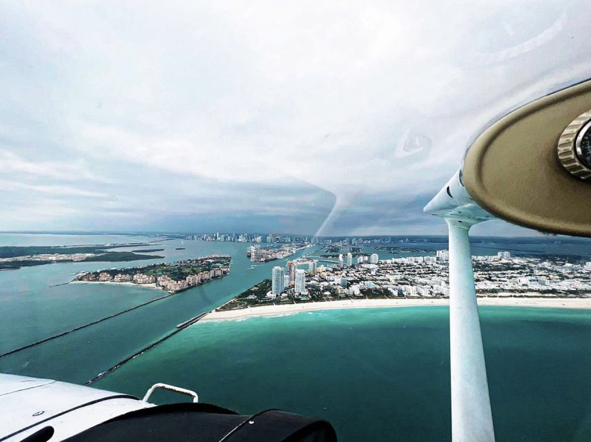 Miami: Romantic 1-Hour Private Flight Tour with Champagne - Who will enjoy this flight most