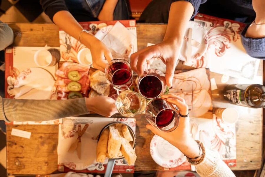 Milan’s Full-Meal Gourmet Food Tour - More Than Tastings - Piazza Paolo VI for wine, cheese, and cured meats