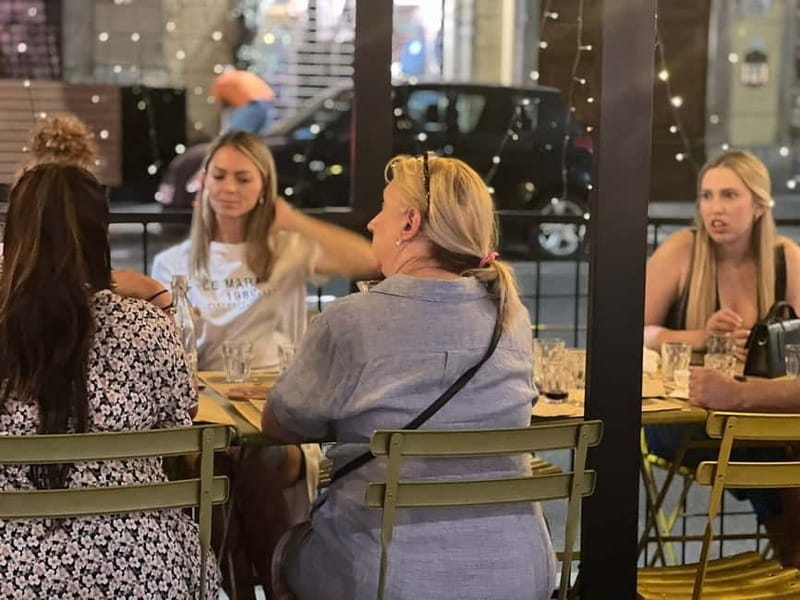 Milan: Sunset Navigli Food and Drinks Tour with a Local - The guide makes the biggest difference