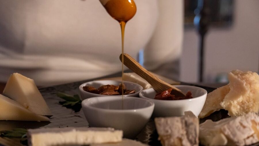 Milan: Wine Tasting Experience in the City Centre - The central Milan location and arrival plan