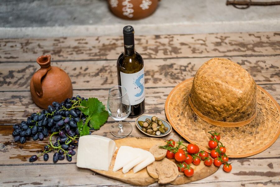 Milos Island: Kostantakis Winery Wine Tasting Experience - Starting in Pollonia, not at a remote vineyard