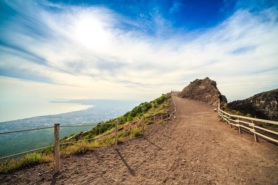 Mount Vesuvius 4-Hour Volcano Tour with Wine Tasting - Choosing between the crater path and Valley of Hell