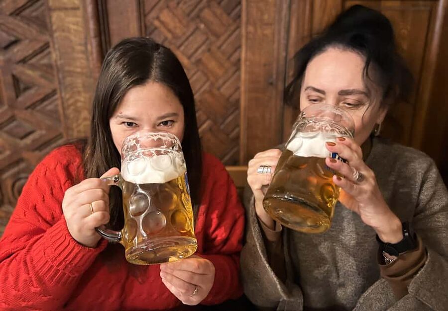 Munich: Old Town Food Tour with 10+ Tastings, Beer & Pretzel - Starting with Schmalznudel near Sebastian Platz