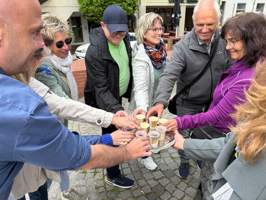Munich: Viktualienmarkt Food Tasting Tour in German - Bavarian antipasti add a less expected turn