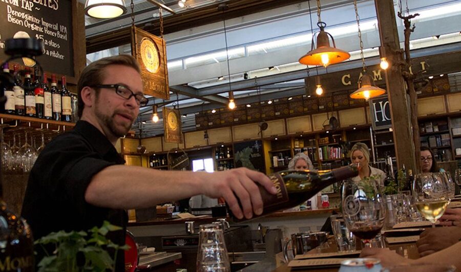 Napa Valley: Wine Tasting Tour by Open Air Trolley & Lunch - Lunch At A Scenic Winery