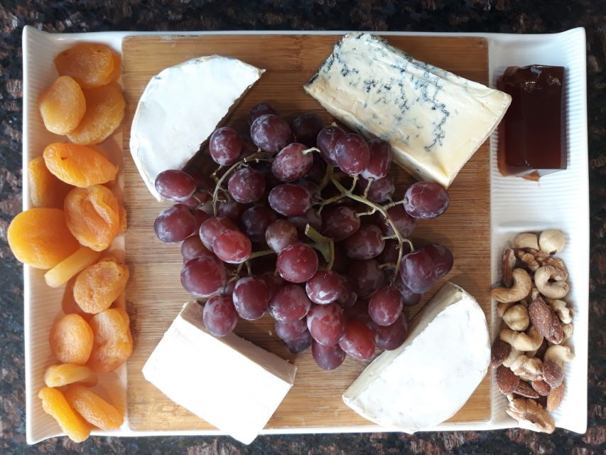 Napier: Winery + Gin Tasting Tour with Lunch Thu Fri Sat - Askerne Estate: a friendly final tasting