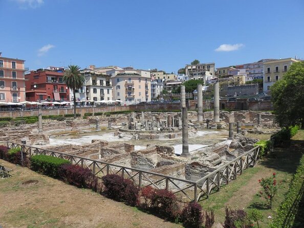 Naples Scenic E-Bike Ride to a Local Vineyard with Meal - Key things to know before you book