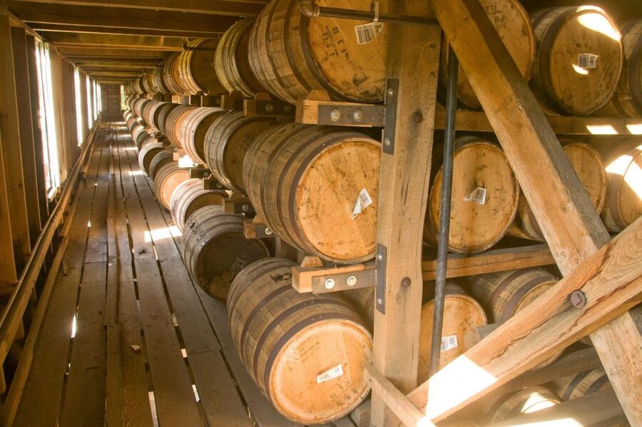 Nashville: Jack Daniel Distillery Day Trip with Tastings - From Nashville to the Jack Daniel’s grounds
