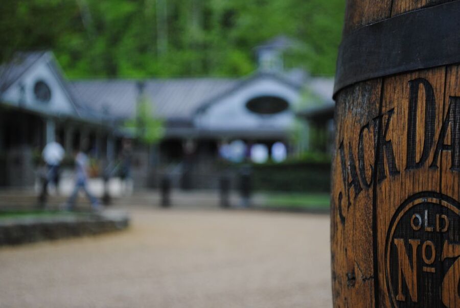Nashville: Jack Daniel Distillery Day Trip with Tastings - The tasting: five or six pours on the distillery grounds