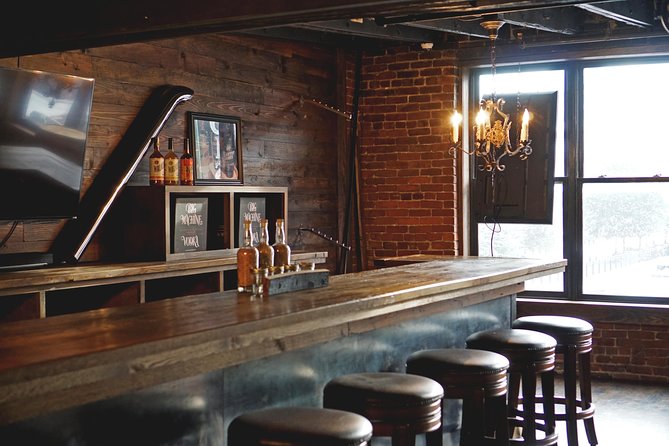 Nashville's Big Machine Distillery Guided Tour with Tastings - How the guides shape the visit