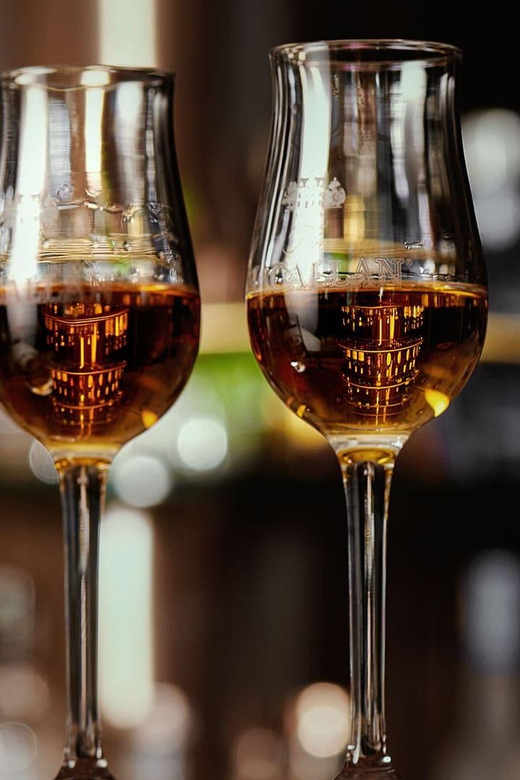 Nashville's Speakeasy Secrets: True Crime Tasting Pub Crawl - Who will enjoy this most