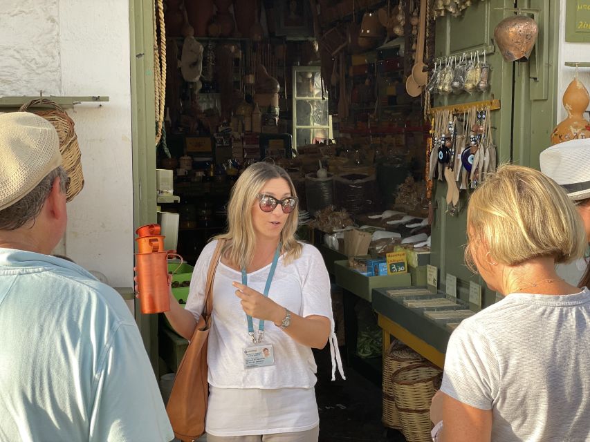 Naxos: Wine and Mythology Sunset Tour - The guides shape the evening