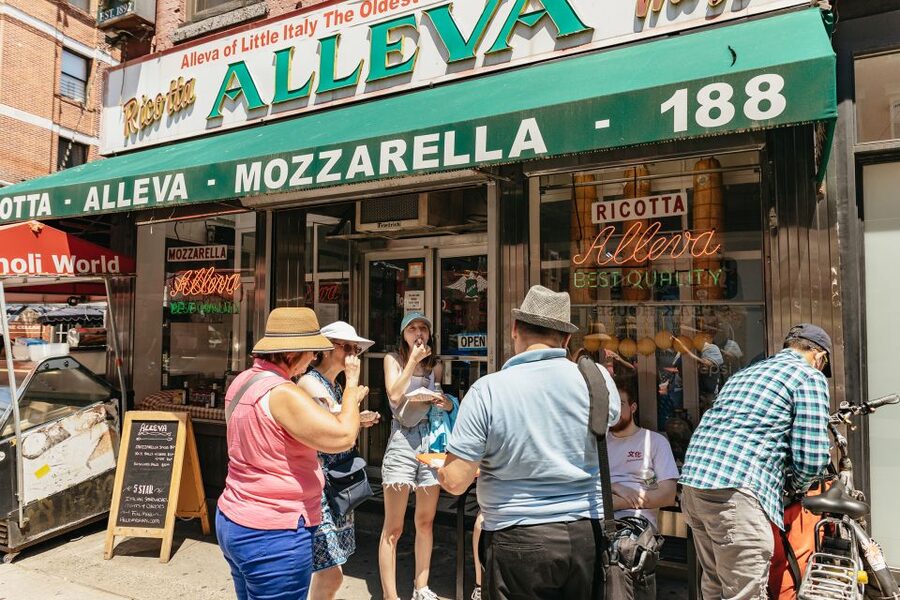 New York City: Little Italy Italian Food Tasting Tour - Curb Exchange and Little Italy’s Prohibition Past