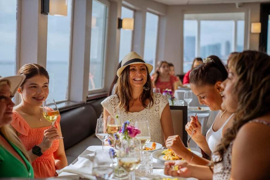 Newport Beach: City Cruises Champagne & Brunch Buffet Cruise - What you will see from the harbor