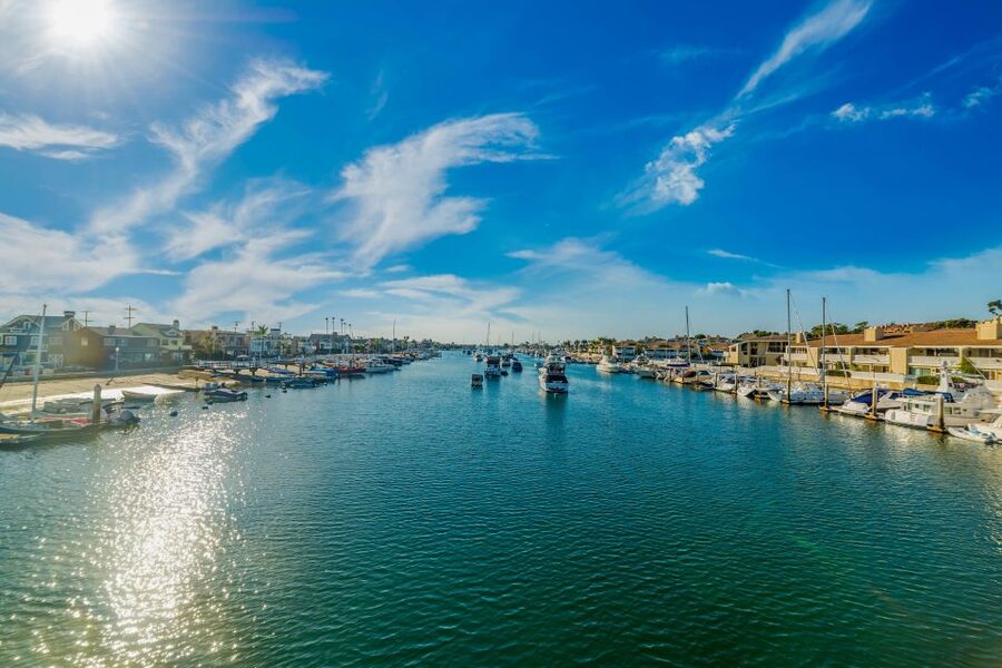 Newport Beach: City Cruises Champagne & Brunch Buffet Cruise - A buffet with more than standard breakfast food