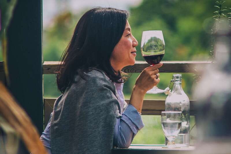 Niagara, Canada: Half-Day Winery Tour with Tastings - What to expect at the winery stops