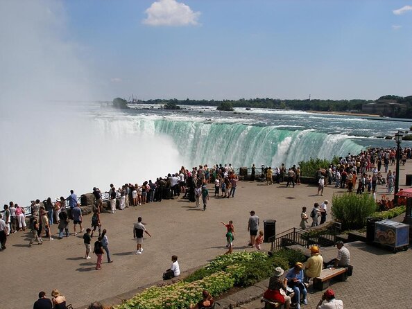 Niagara Falls Day Tour Includes Boat Cruise, Winery Stop & Lunch - Why this Toronto to Niagara Falls day works