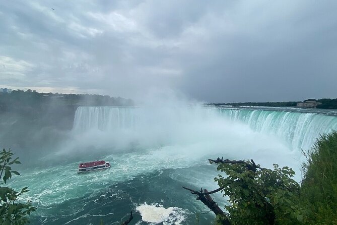 Niagara Falls Day Tour Includes Boat Cruise, Winery Stop & Lunch - A short visit to Niagara-on-the-Lake