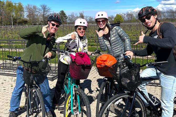 Niagara-on-the-Lake Cycle and Wine-Tasting Tour with Optional Lunch - Why cycling is the right way to see Niagara wine country