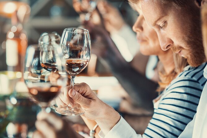 Niagara Wine Tour and Tastings with Transportation - Key points to know before you book