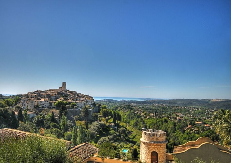 Nice: Half-Day Saint Paul de Vence and Wine Tasting Tour - Two classic Provence stops in four hours