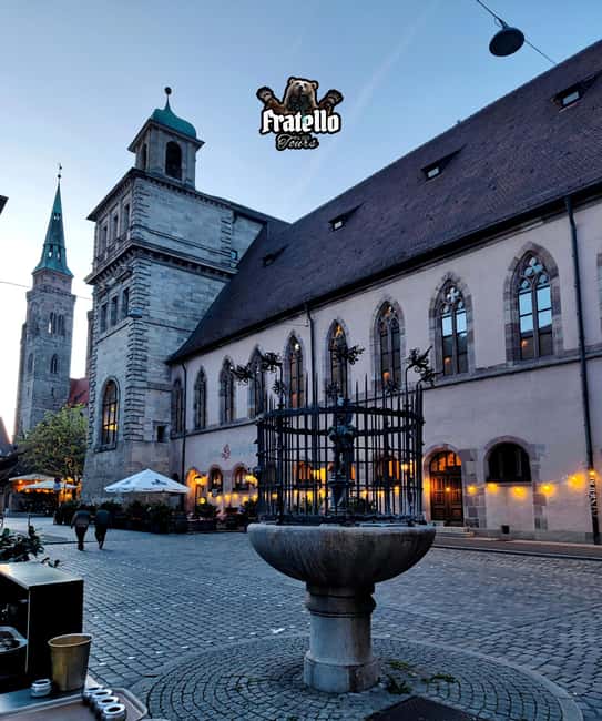 Nuremberg: Castle and Old Town Tour - incl. Tickets and red beer tasting - Albrecht Dürer’s house and the city’s artistic side