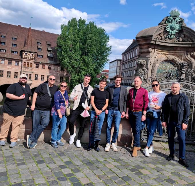 Nuremberg: Castle and Old Town Tour - incl. Tickets and red beer tasting - The Imperial Castle, Deep Well, and Sinwell Tower