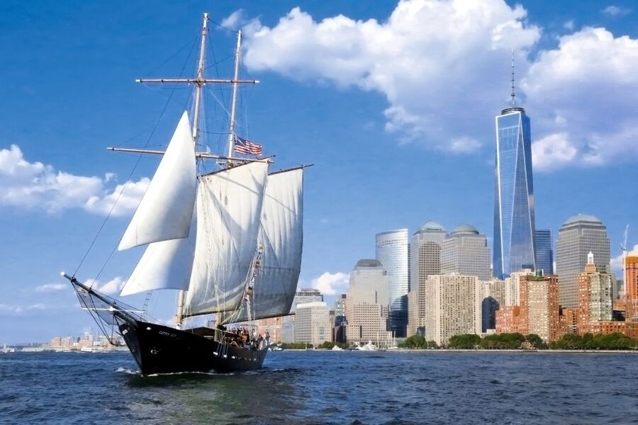 NYC: Statue of Liberty Day Sail with Onboard Bar - A full-size sailing ship in the heart of Manhattan