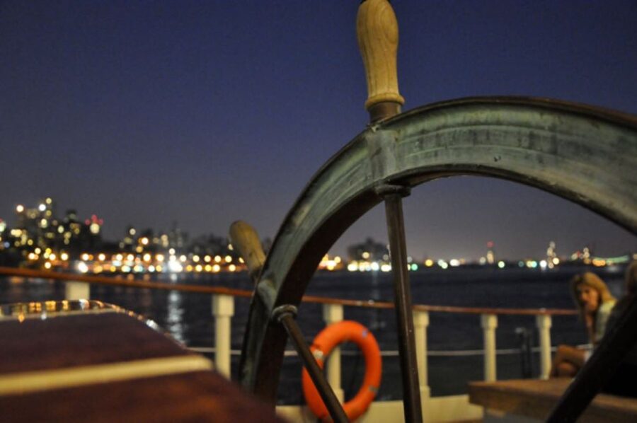 NYC: Statue of Liberty Day Sail with Onboard Bar - Governors Island closes the harbor loop