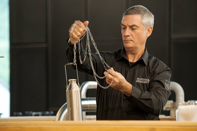 Official Guided Distillery Tour and Whisky Tasting near Edinburgh - What the guides add to the experience