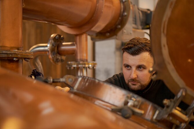 Official Guided Distillery Tour and Whisky Tasting near Edinburgh - Getting to Rosebank from Edinburgh or Glasgow