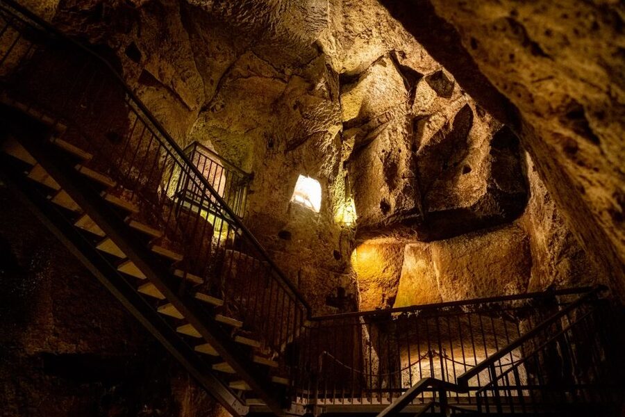 Orvieto: Pozzo della Cava Entry Ticket - Finding a good time to visit