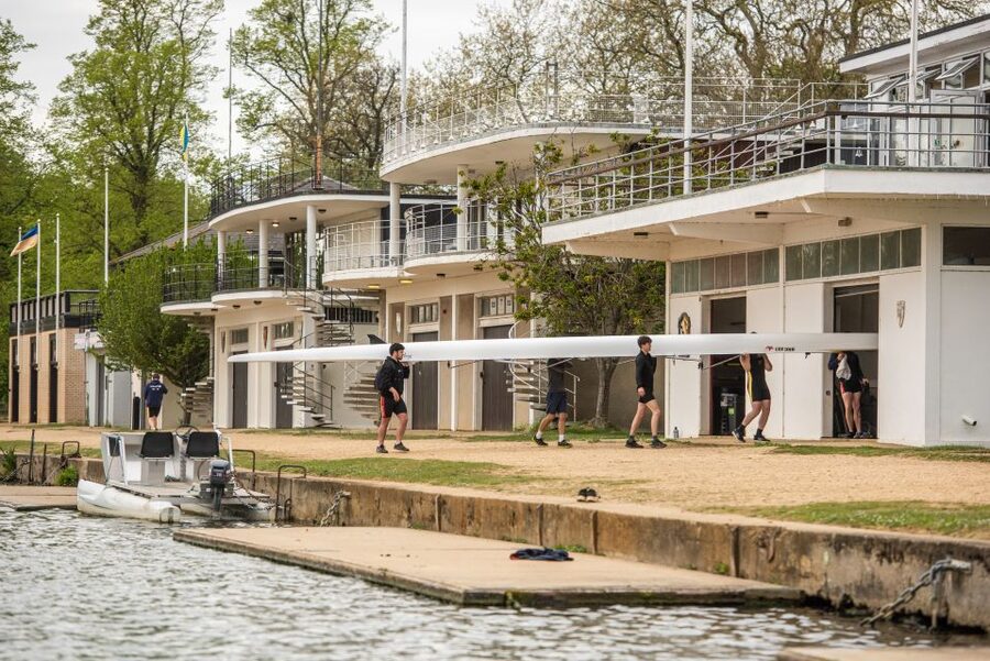 Oxford: Evening Sightseeing River Cruise with a Cocktail - Booking details that matter