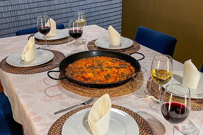 Paella Cooking Class, Wine Tasting & Central Market in Valencia - Booking advice for the market and schedule