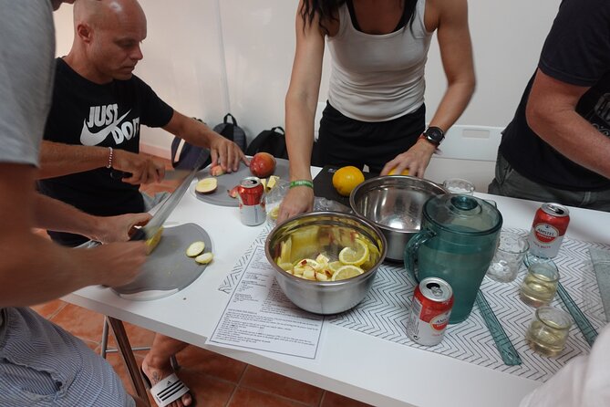 Paella & Sangria Class with Tapas and Market Visit - Choosing seafood, meat, or vegetarian paella