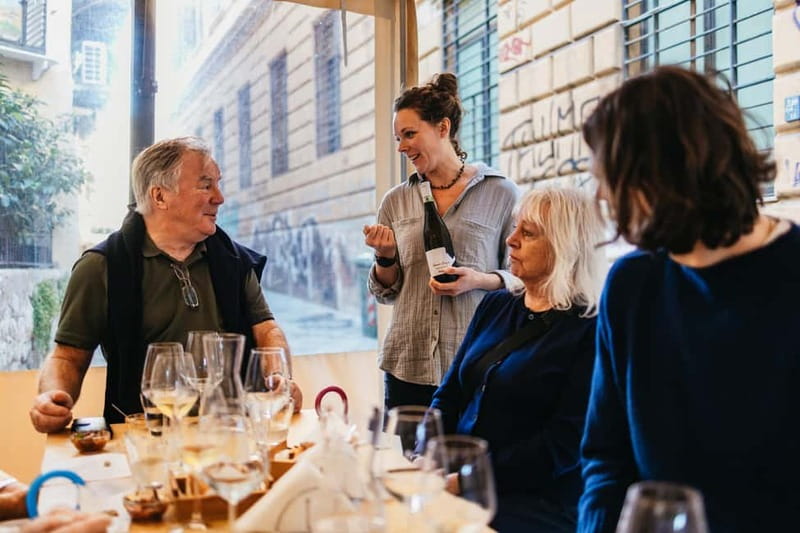 Palermo: Wine Tasting with Snacks at Bottega Monteleone - The dessert wine finish
